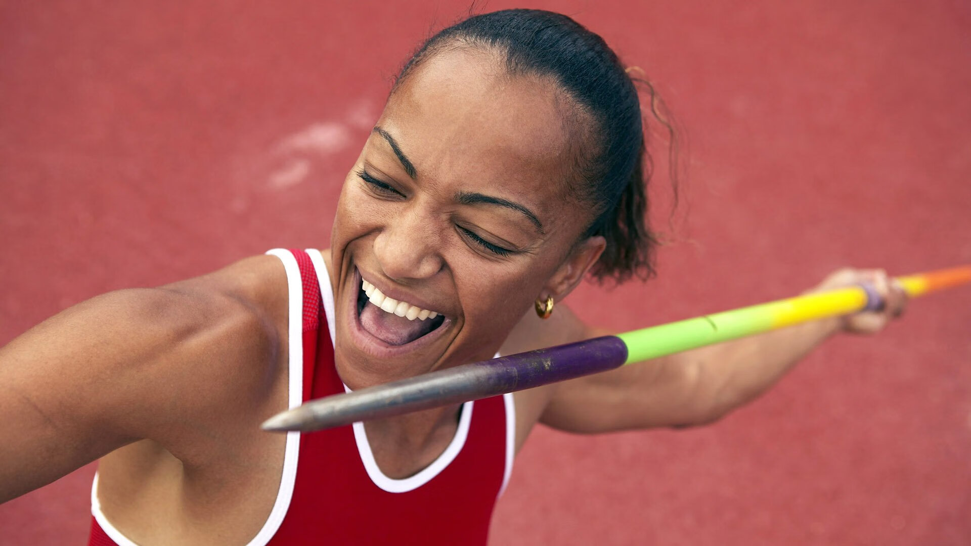 教练强调全队要有危机意识保持警觉应对任何场上突发变化